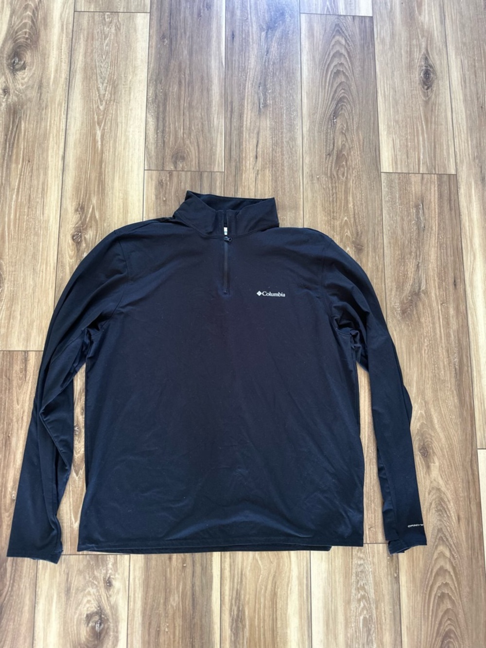 Columbia men’s Black Half-Zip long sleeve Pullover size XL